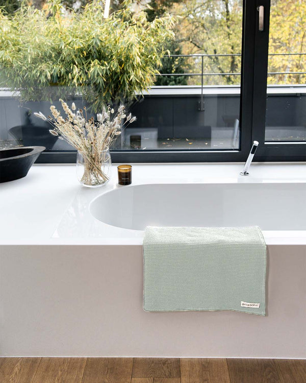 BADESOFA® Handtuch Waffelpiqué Bio-Baumwolle grün
