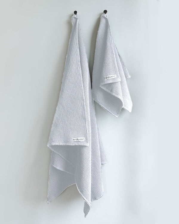 BADESOFA® Handtuch Waffelpiqué Bio-Baumwolle grau